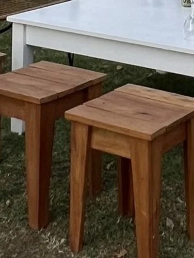 Banqueta de madera